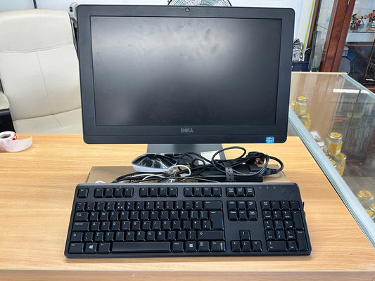 Desk Top Computer (Dell)