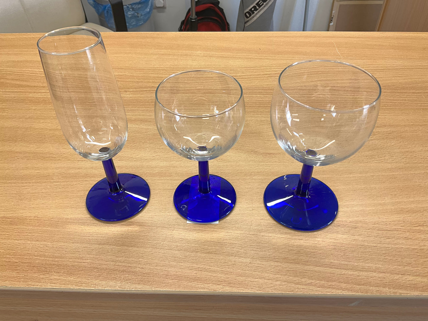 Set Of 18 Glasses