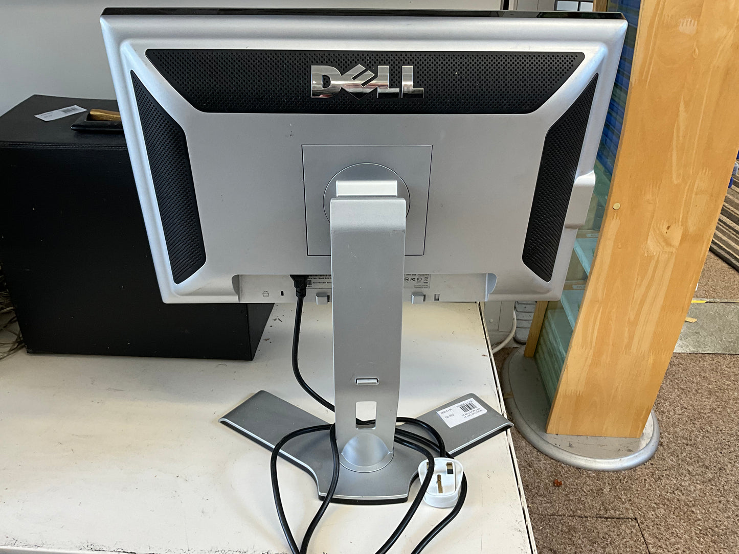 Computer Monitor (Dell)